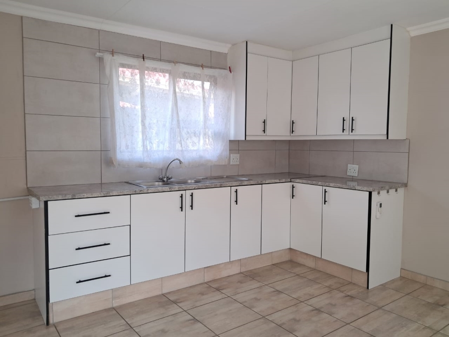 3 Bedroom Property for Sale in Geelhoutpark North West